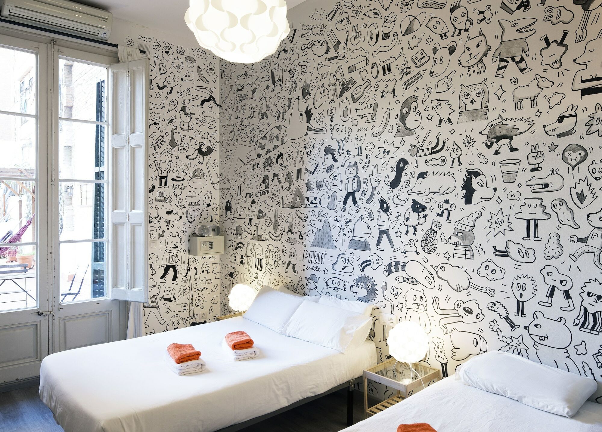 Zoorooms Boutique Guesthouse Barcelona Exteriör bild
